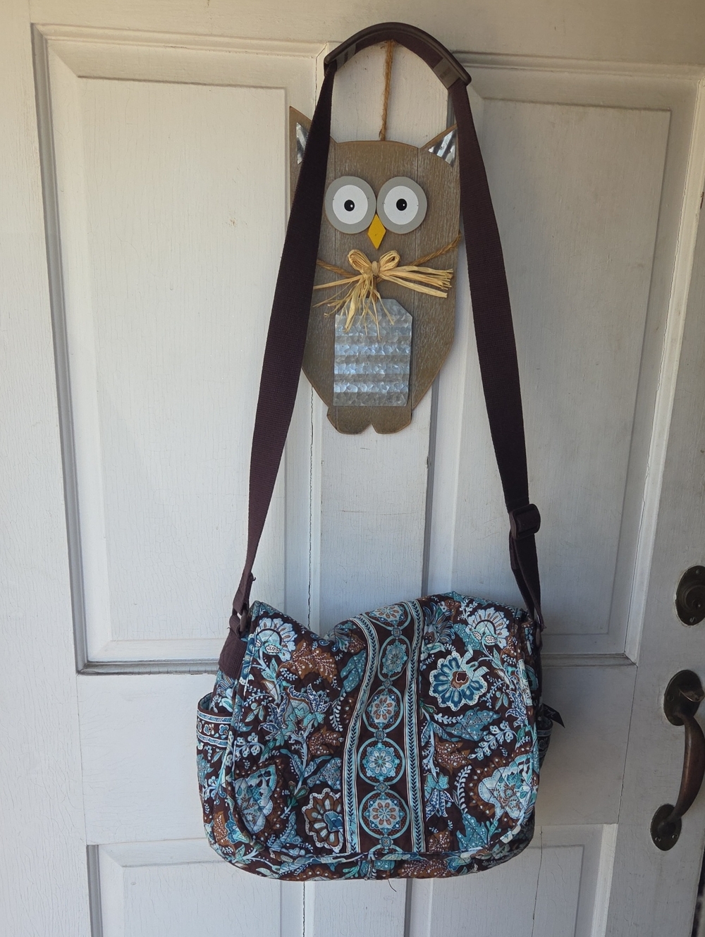 Vera Bradley Sling Quilted Floral Paisley Messanger Bag in Brown & Teal -